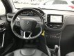 Peugeot 208 - 1.6 VTi Allure | Cruise Control | Climate Control | Navigatie | Radio/CD | LM Velgen | - 1 - Thumbnail