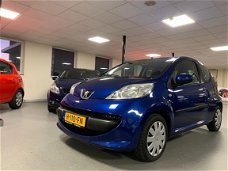 Peugeot 107 - 1.0-12V XS