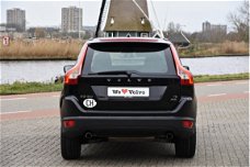 Volvo XC60 - 3.0 T6 AWD Summum Dealer onderhouden