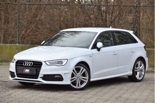 Audi A3 Sportback - 1.4 TFSI 3x S-Line ACC S-Tronic7 Xenon Lane Assist - 1