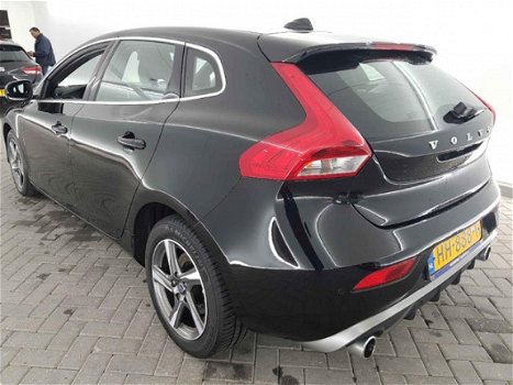 Volvo V40 - 2.0 D2 Business Sport 88kW - 1