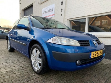 Renault Mégane - 1.6-16V Dynamique Comfort Clima Cruise - 1