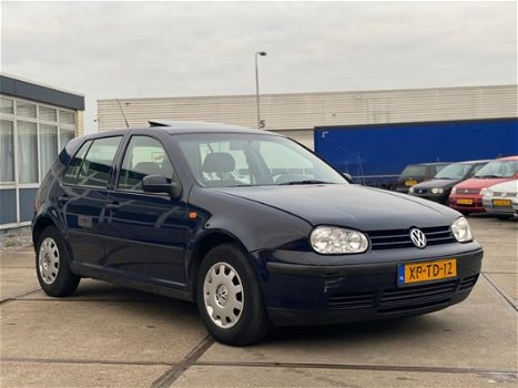 Volkswagen Golf - 1.6 Highline/Clima/CruiseC/Goed onderhouden - 1