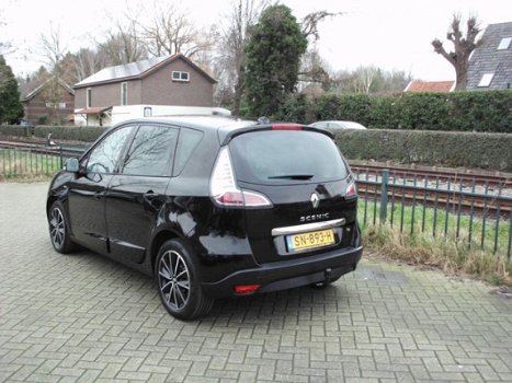 Renault Scénic - 1.4 TCe Bose trekhaak/navi/keyless/CC RIJKLAAR - 1