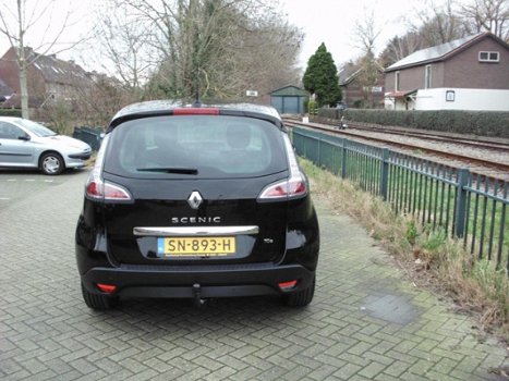 Renault Scénic - 1.4 TCe Bose trekhaak/navi/keyless/CC RIJKLAAR - 1