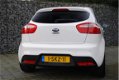 Kia Rio - 1.2 CVVT Super Pack NL auto Fabrieksgarantie 17 inch - 1 - Thumbnail