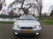 Volvo V70 - 2.4 D5 Edition II Sport Geartronic Xenon Schuifkantel dak RTI - 1 - Thumbnail