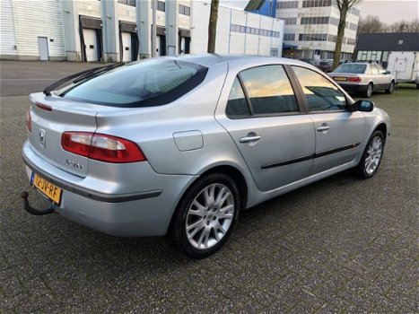 Renault Laguna - 1.8-16V Privilège AUT, PARKEERS., TRHK NAP - 1