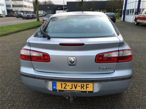 Renault Laguna - 1.8-16V Privilège AUT, PARKEERS., TRHK NAP - 1