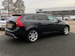 Volvo V60 - 1.6 T4 R-Design AUTOMAAT / TREKHAAK / LEDER - 1 - Thumbnail