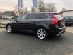 Volvo V60 - 1.6 T4 R-Design AUTOMAAT / TREKHAAK / LEDER - 1 - Thumbnail