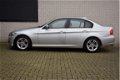 BMW 3-serie - 318i High Executive [NAVIGATIE, CRUISE CONTROL, TELEFOON, XENON, CLIMATE CONTROL, NIEU - 1 - Thumbnail