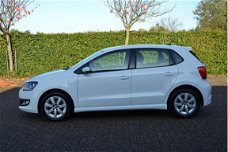 Volkswagen Polo - 1.4 TDI navigatie airco bluetooth 2015 BlueMotion