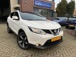 Nissan Qashqai - 1.2 N-Connecta 115 PK Vision Parelmoer wit Navi, Panorama, Standkachel Nieuwstaat T - 1 - Thumbnail