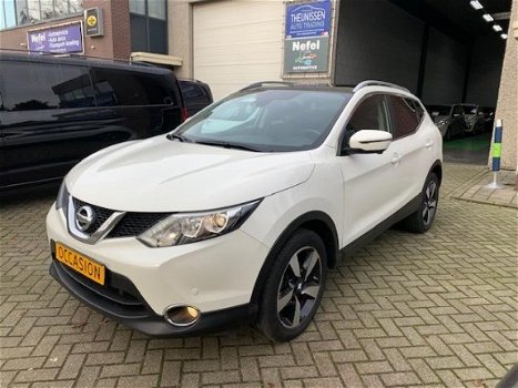 Nissan Qashqai - 1.2 N-Connecta 115 PK Vision Parelmoer wit Navi, Panorama, Standkachel Nieuwstaat T - 1