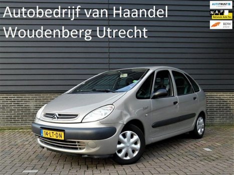 Citroën Xsara Picasso - 2.0i-16V Différence Automaat APK 7-2020 Trekhaak - 1