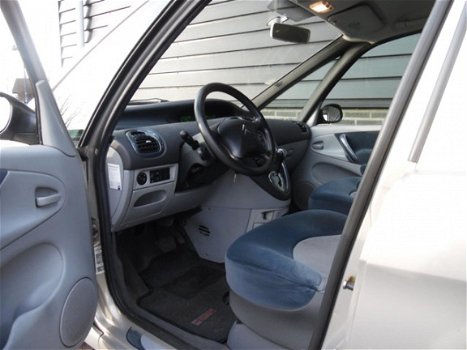 Citroën Xsara Picasso - 2.0i-16V Différence Automaat APK 7-2020 Trekhaak - 1