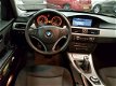 BMW 3-serie - 330d Business Line (koppeling hoorbaar) Navi/Airco/i-Drive/Cruise/18