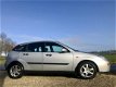 Ford Focus - 2.0-16V, BJ 2001, Weinig km, NAP, Nette Auto - 1 - Thumbnail