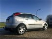 Ford Focus - 2.0-16V, BJ 2001, Weinig km, NAP, Nette Auto - 1 - Thumbnail