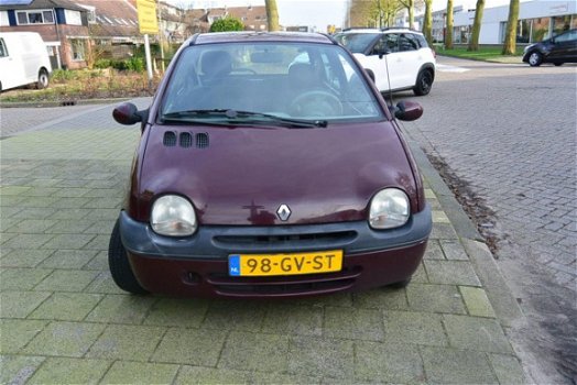 Renault Twingo - 1.2-16V Privilège MET JAAR APK - 1