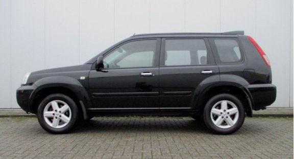 Nissan X-Trail - 2.2 dCi Comfort 2wd / Airco / Cruisecontrol - 1