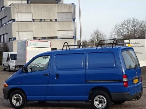 Toyota HiAce - 2.5 4x4 diesel, bj.2003, blauw, airco, 1e eigenaar, APK 10/2020, NAP uitdraai met 167 - 1