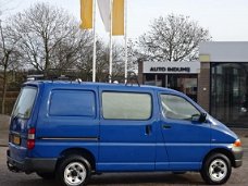 Toyota HiAce - 2.5 4x4 diesel, bj.2003, blauw, airco, 1e eigenaar, APK 10/2020, NAP uitdraai met 167