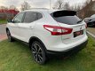 Nissan Qashqai - 1.2 Tekna XENON / NAVI / STOELVERW./ 19'' LMV / TREKHAAK - 1 - Thumbnail