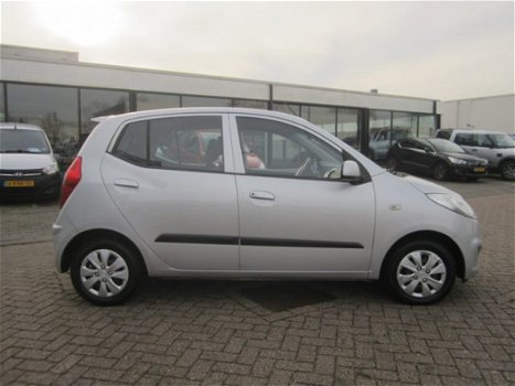 Hyundai i10 - 1.1 i-Drive - 1