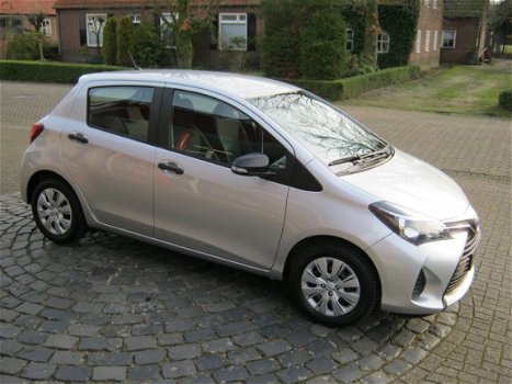 Toyota Yaris - 1.0 VVT-i Comfort - 1