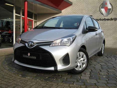 Toyota Yaris - 1.0 VVT-i Comfort - 1