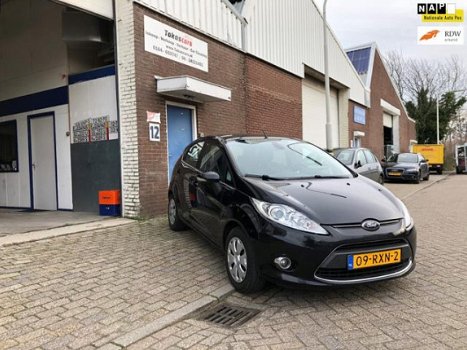 Ford Fiesta - 1.6 TDCi ECOnetic Titanium - 1