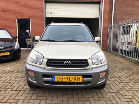 Toyota RAV4 - 1.8-16V VVT-i Luna - 1