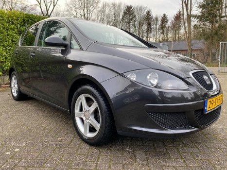 Seat Altea - 1.6 Stylance Lm velgen , airco, incl apk - 1