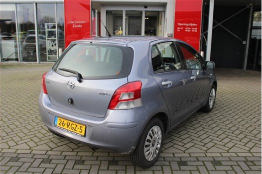 Toyota Yaris - 1.3 5-DRS CLIMATE CONTROLE PARKEERSENSOREN - 1