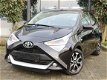 Toyota Aygo - 1.0 VVT-i x-play LED CAMERA CRUISE CONTROL AIRCO - 1 - Thumbnail