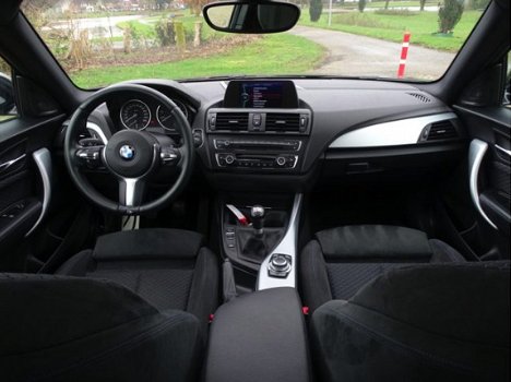BMW 1-serie - M135i 319PK+ High Executive 2014 M-Perf - 1