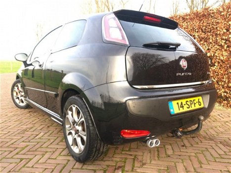 Fiat Punto Evo - 1.3 M-Jet Racing SPORT CRUISE AIRCO TREKHAAK - 1