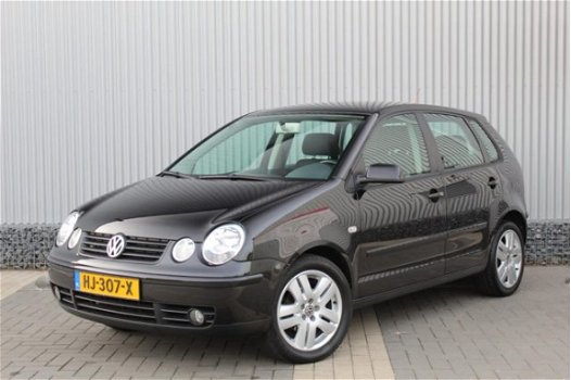 Volkswagen Polo - 1.4-16V Sportline 5 deurs, Airco, 3-12-2020 apk - 1