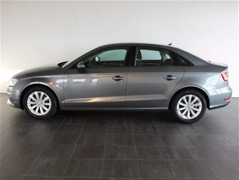 Audi A3 - 1.6 TDI 110 pk Ambition Pro Line Plus - 1