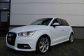 Audi A1 Sportback - 1.0 TFSI Sport Pro Line S S-Line Automaat Multifunctioneel stuurwiel Stoelverwar - 1 - Thumbnail