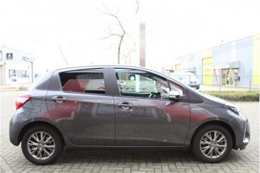 Toyota Yaris - 1.5 Hybrid Dynamic | Navigatie | Parkeercamera - 1