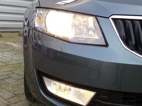 Skoda Octavia Combi - 1.6 TDI Greenline Ambition Businessline OUTLET STUNTPRIJS - 1