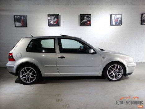 Volkswagen Golf - 1.9 TDI 110pk Comfortline - 1