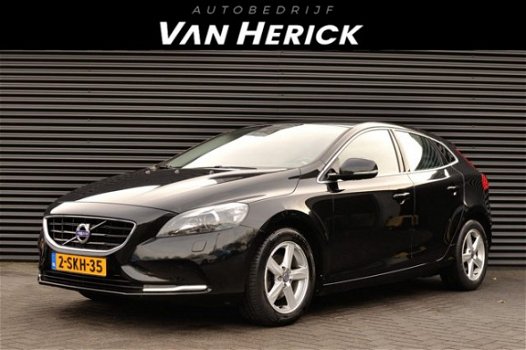 Volvo V40 - 1.6 D2 Summum Navi / Clima / Cruise - 1