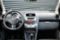 Toyota Aygo - 1.0-12V 5 deurs / Airco / LM Velgen / Nette staat - 1 - Thumbnail