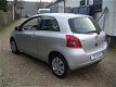 Toyota Yaris - 1.3 VVTi Sol MMT - 1 - Thumbnail