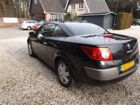 Renault Mégane coupé cabriolet - 2.0-16V Dynamique Luxe super mooi nederlandse auto - 1