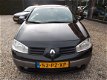 Renault Mégane coupé cabriolet - 2.0-16V Dynamique Luxe super mooi nederlandse auto - 1 - Thumbnail